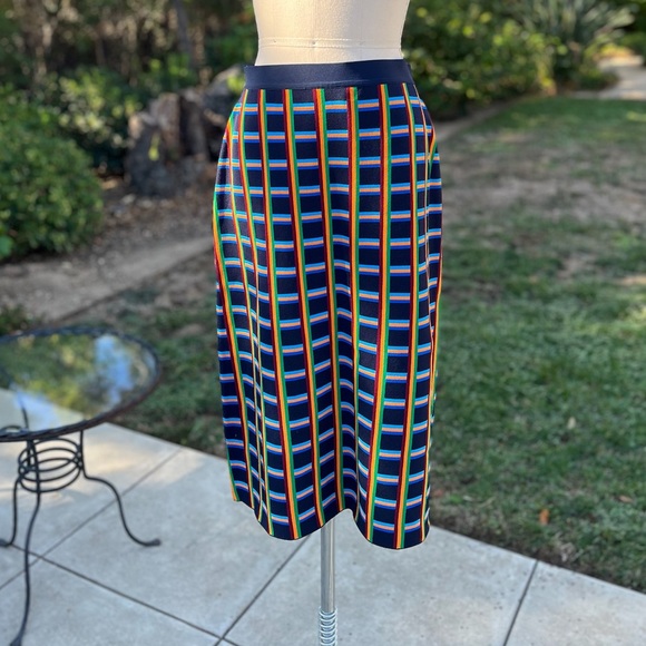 NWT Tory Sport "Circuit-Plaid Tech Knit" skirt - size M - Picture 1 of 5